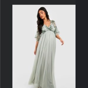 Boohoo maternity occasion gown